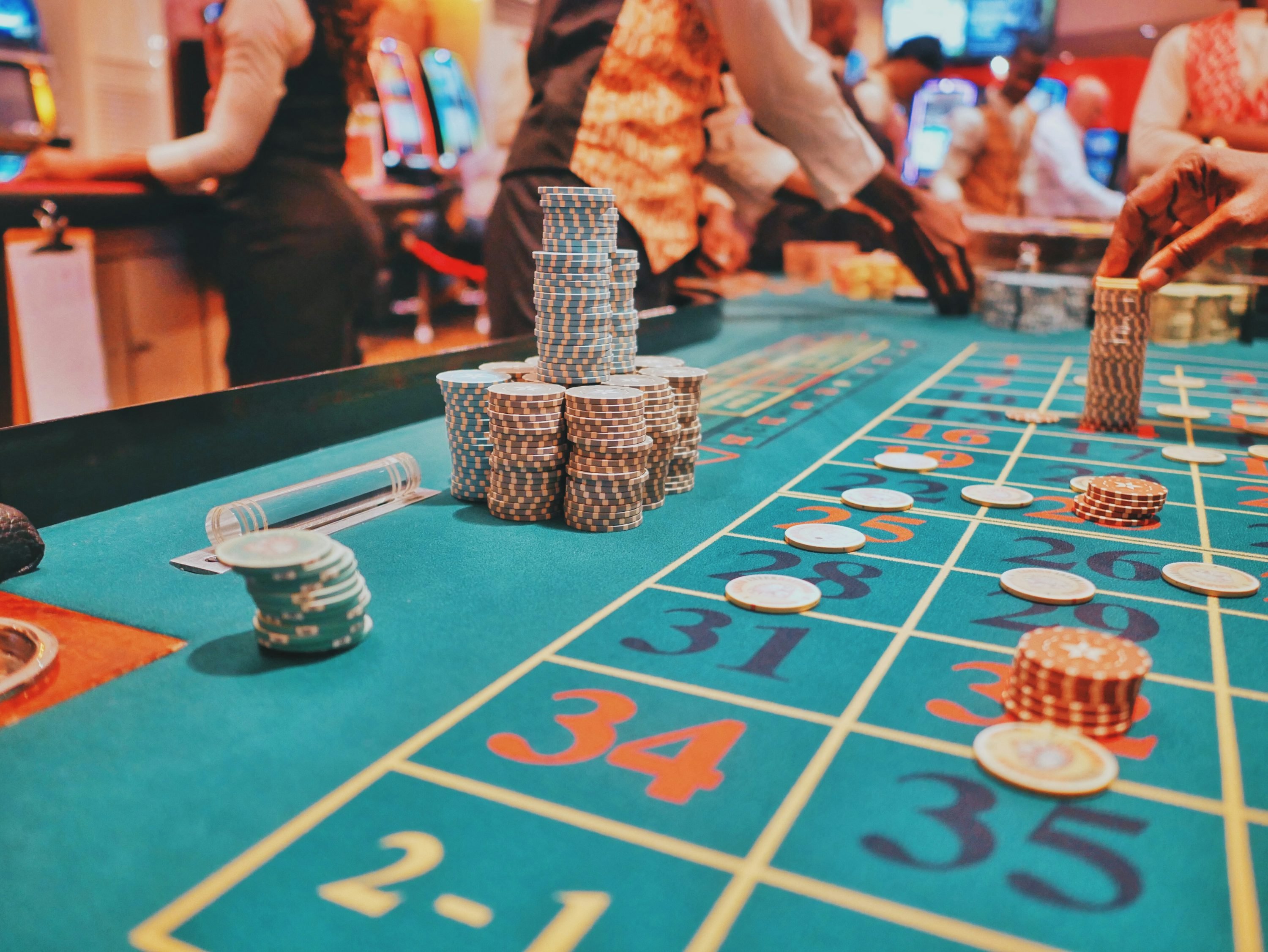 phbwin game lobby overview showing live casino and slot categories on mobile